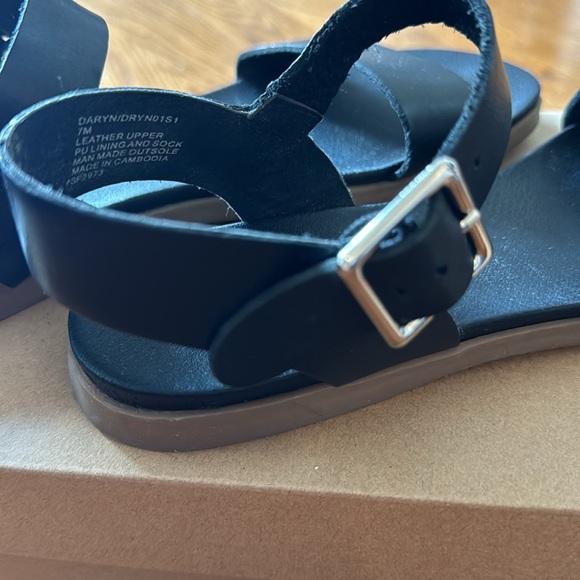 Steve Madden Black sandals sz 7 - Picture 4 of 6